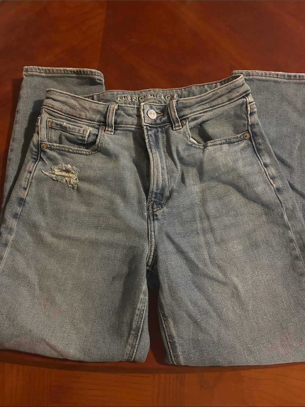 American Eagle Outfitters Light Blue Distressed Back Pocket Jeans